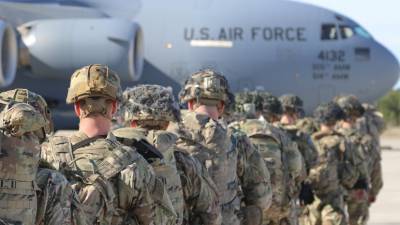 Politico: военных США на Ближнем Востоке привели в боевую готовность
