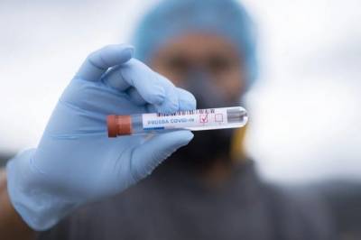 В РФ за сутки выявили 28 585 случаев коронавируса