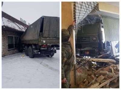 В ЦВО прокомментировали ДТП с военным грузовиком на трассе Новосибирск — Кемерово