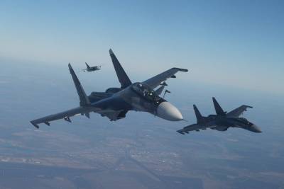 Российская армия наносит интенсивные авиаудары по боевикам в Сирии - news-front.info - Россия - Сирия - Лондон - провинция Ракка