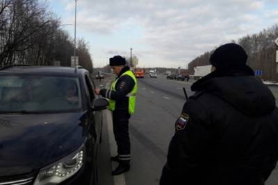 Чувашские приставы арестовали автомобили 116 должников