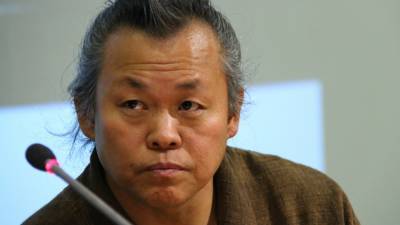 Корейский кинорежиссер Ким Ки Дук скончался в Латвии из-за COVID-19