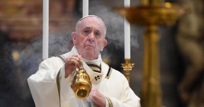 Прощают всех! Зачем Папа Римский раздает "коронавирусные" индульгенции