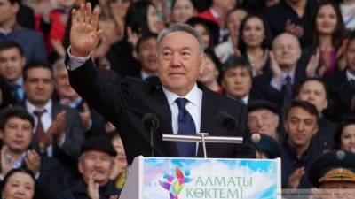 Назарбаев оценил вклад России в борьбу с COVID-19