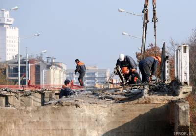В будущей пятилетке в столице будут отремонтированы 14 мостов
