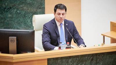 Спикером парламента Грузии избран Арчил Талаквадзе