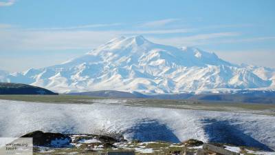 Назван топ горных вершин России для восхождения новичков