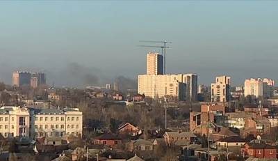 В Ростове на Горсоветской произошел пожар, пламя охватило жилые дома
