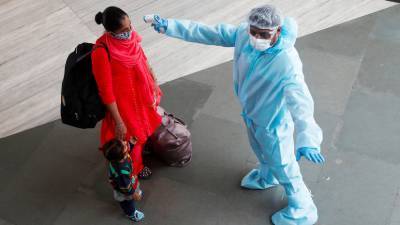 В Индии за сутки выявили более 29 тысяч случаев коронавируса