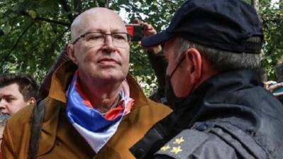 Горсуд Петербурга не стал рассматривать жалобу на арест политолога Соловья