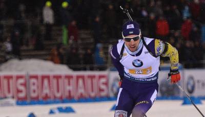 Норвежец Дале выиграл спринт в Хохфильцене, Прима закрыл топ-30