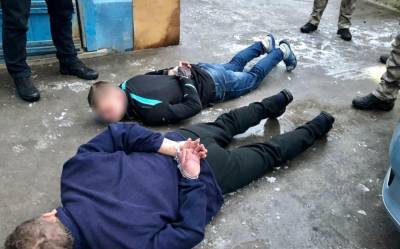 На Киевщине совершено вооруженное нападение на полицейских