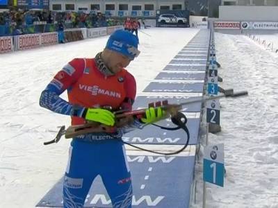 Логинов 20-й в спринте на КМ в Хохфильцене, в призах — норвежский биатлонист и французы