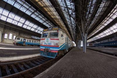 Укрзализныця запустит поезд со Львова в Ужгород: когда он начнет курсировать