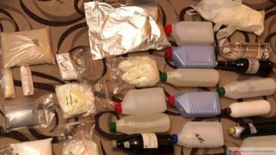 ФСБ ликвидировала лабораторию и лишила саратовских наркоманов "синтетики"