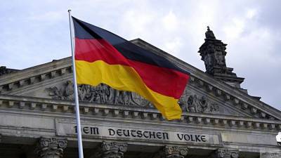 Немецкие СМИ анонсировали карьерный рост соратников Меркель и Мааса