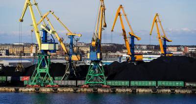 Перевалка угля в Рижском порту упала на 73%, и письма в РФ не помогают