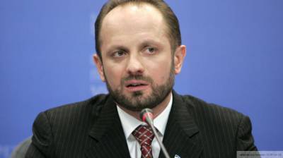 Украинский дипломат Бессмертный предложил отобрать Крым силой