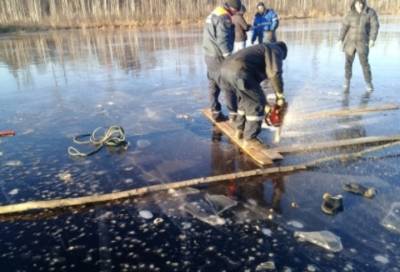 Труп пожилого рыбака из Ленобласти найден на озере