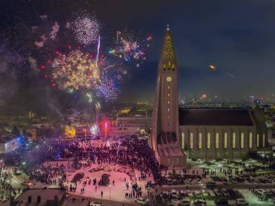 Деды Морозов - Дед Мороз - Как отмечают Новый год в Исландии? - skuke.net - Исландия