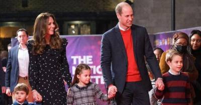 Редкий кадр: Кейт Миддлтон и принц Уильям с тремя детьми появились на красной дорожке
