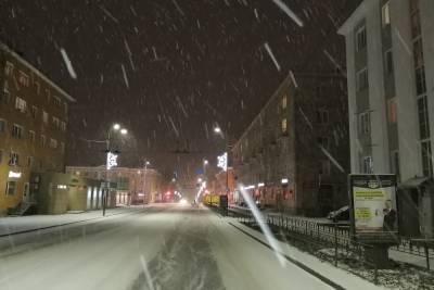 Петрозаводск все-таки накрыло снегом: Талви Укко будет доволен