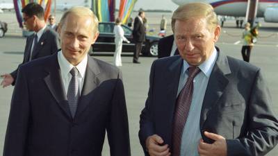 Фотографию Путина с Кучмой продают в сети за 500 тысяч рублей
