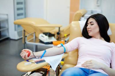 Сколько платят за донорство крови в Украине