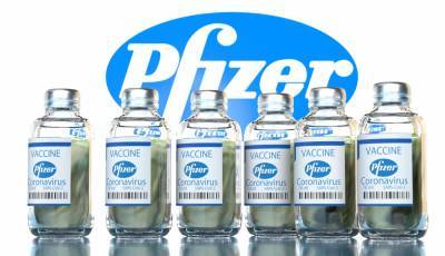 FDA дало «зеленый свет» вакцине Pfizer: в США вакцинация начнется уже завтра