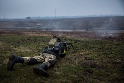 На Донбассе ранили двоих украинских военных: в каком состоянии защитники