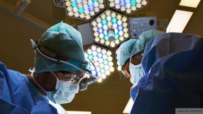 Главный хирург больницы в Новосибирске попался на взятках