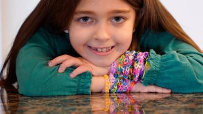 7-летняя девочка собрала 20 тысяч долларов для медиков: какой интересный метод использовала