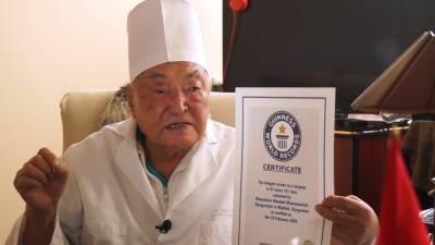 Хирург из Киргизии вошел в Книгу рекордов Гиннесса.