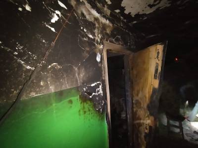 В Сафоново огнеборцы спасли жильцов из задымленной пятиэтажки
