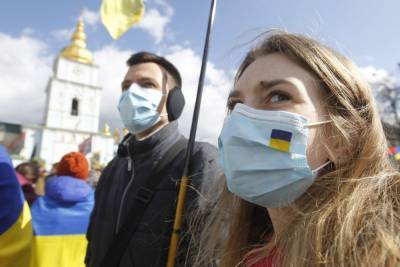 Оппозиция будет добиваться регистрации российской вакцины от коронавируса на Украине — Медведчук