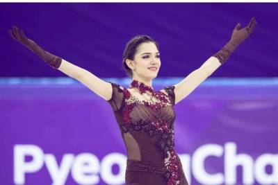 “Стоит ли продолжать”: Аделина Сотникова дала совет Евгении Медведевой, не попавшей в медальный зачет Skate Canada