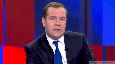 Дмитрий Медведев почтил память Валентина Гафта