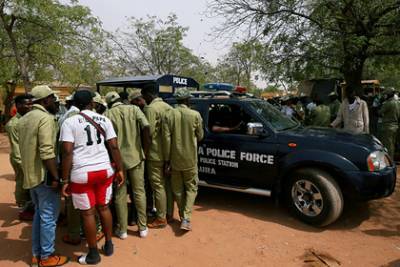 В Нигерии неизвестные напали на школу-интернат и похитили всех учеников