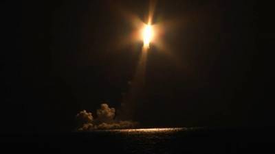 Минобороны показало запуск ракет «Булава» с подлодки «Владимир Мономах»