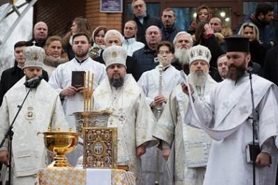 Украинская церковь заявила о попытке захватить ее храм