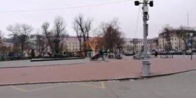 «Акт антисемитизма». Мужчина повалил ханукию на Контрактовой площади в Киеве