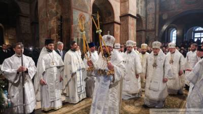 Попытка захвата храма УПЦ на Украине закончилась провалом
