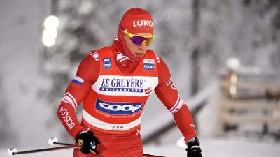 Большунов завоевал серебро в спринте на этапе КМ по лыжным гонкам в Давосе