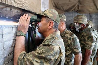 Армения заявила о возобновлении наступления Азербайджана в Карабахе