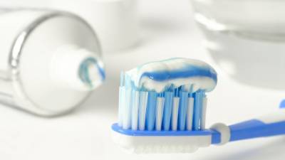 Учёные выявили способность зубных паст нейтрализовать коронавирус