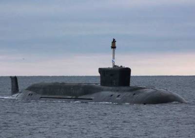 Подводная лодка "Владимир Мономах" запустила четыре ракеты "Булава"