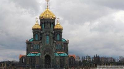 РПЦ оценила меры по борьбе с COVID-19 в храмах