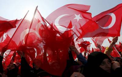 Евросоюз ввел санкции против Турции