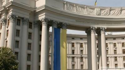 Киев остался недоволен российскими санкциями против граждан Украины