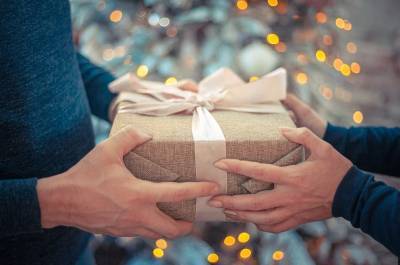 Купить подарки и не разориться: главные правила предновогоднего шопинга